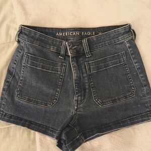 Size 8 American eagle high waist stretch shortie shorts